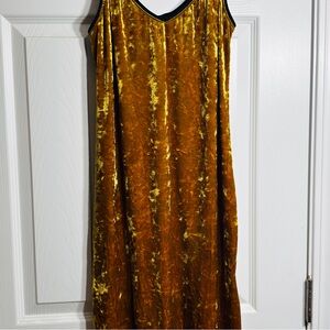 Casual Velvet Gold Dress